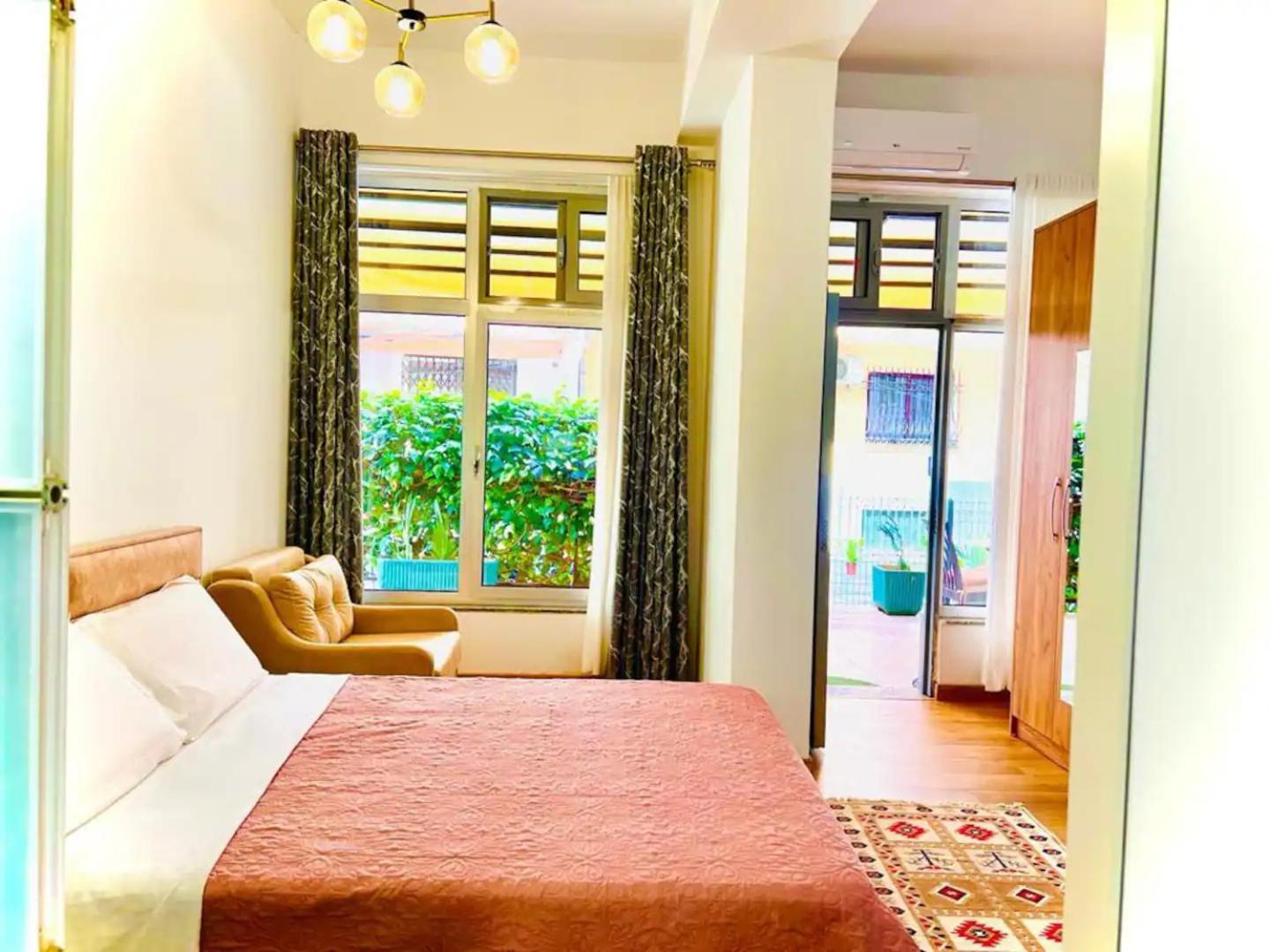 Comfy Studio In City Center Tirana Esterno foto